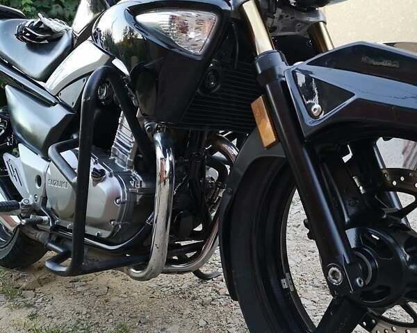 Черный Сузуки GW 250, объемом двигателя 0.25 л и пробегом 22 тыс. км за 2600 $, фото 8 на Automoto.ua