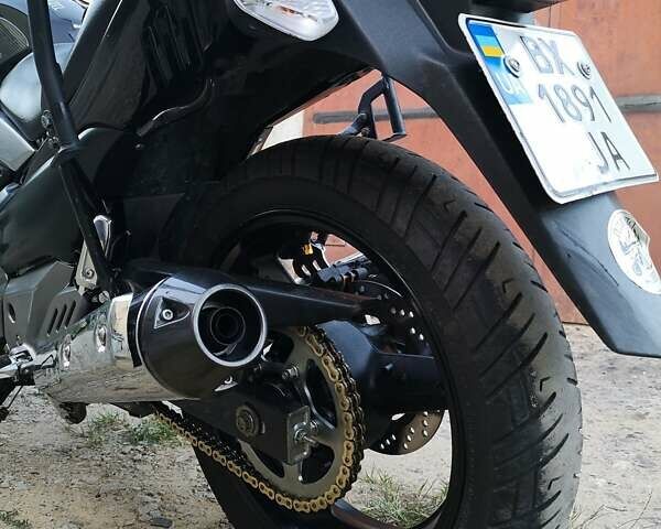 Черный Сузуки GW 250, объемом двигателя 0.25 л и пробегом 22 тыс. км за 2600 $, фото 4 на Automoto.ua