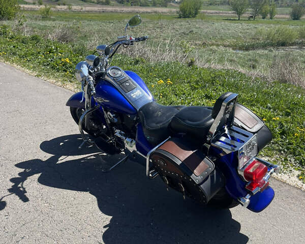 Синий Сузуки Intruder 1500, объемом двигателя 1.5 л и пробегом 40 тыс. км за 6500 $, фото 4 на Automoto.ua