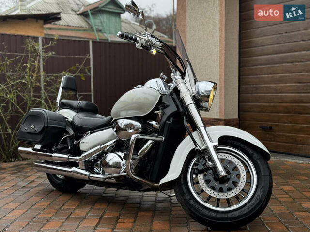 Білий Сузукі Intruder 400, об'ємом двигуна 0.4 л та пробігом 20 тис. км за 3500 $, фото 25 на Automoto.ua