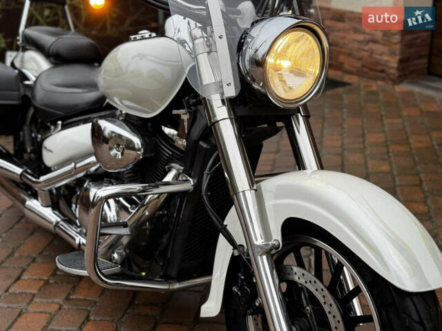 Білий Сузукі Intruder 400, об'ємом двигуна 0.4 л та пробігом 20 тис. км за 3500 $, фото 23 на Automoto.ua