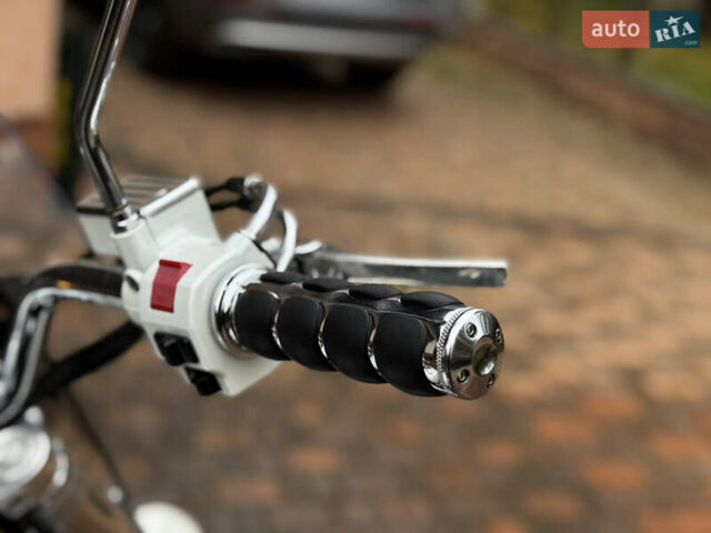 Білий Сузукі Intruder 400, об'ємом двигуна 0.4 л та пробігом 20 тис. км за 3500 $, фото 26 на Automoto.ua