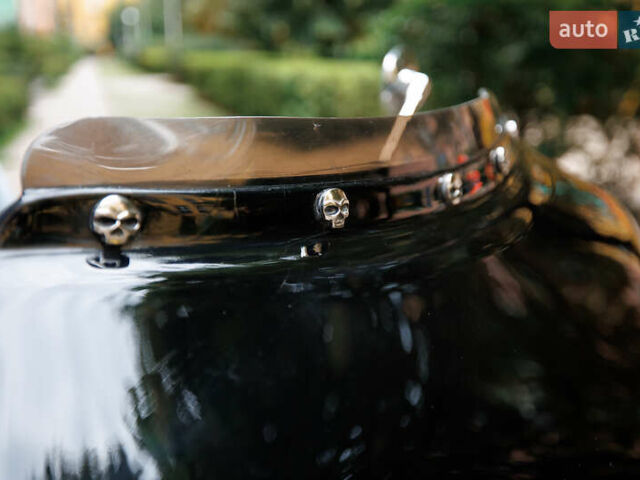 Черный Сузуки Intruder 400, объемом двигателя 0.4 л и пробегом 55 тыс. км за 4400 $, фото 8 на Automoto.ua