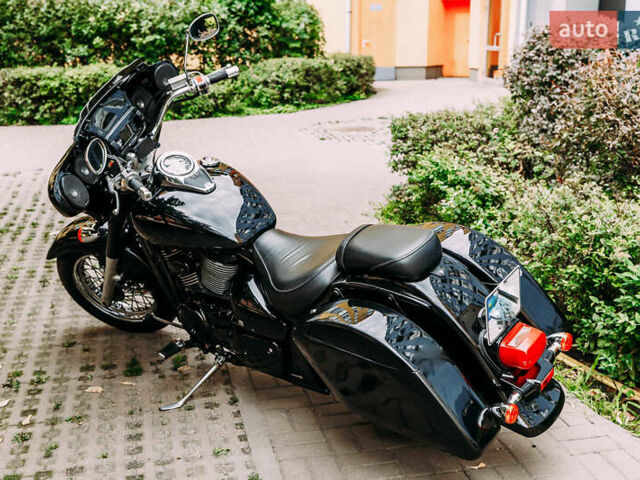 Черный Сузуки Intruder 400, объемом двигателя 0.4 л и пробегом 55 тыс. км за 4400 $, фото 15 на Automoto.ua