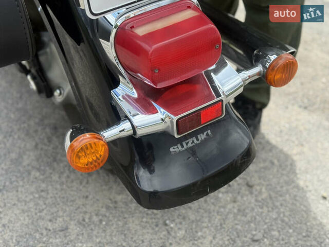 Чорний Сузукі Intruder 400, об'ємом двигуна 0.4 л та пробігом 32 тис. км за 4000 $, фото 11 на Automoto.ua