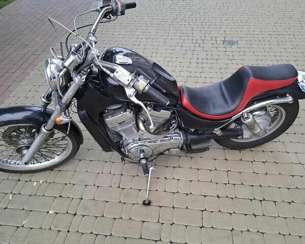 Сузуки Intruder 400, объемом двигателя 0 л и пробегом 36 тыс. км за 1676 $, фото 1 на Automoto.ua