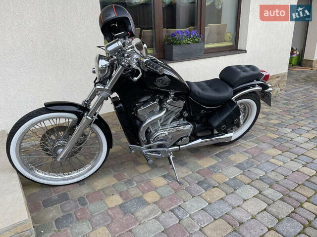 Сузуки Intruder 400 Classic, объемом двигателя 0 л и пробегом 37 тыс. км за 2500 $, фото 3 на Automoto.ua
