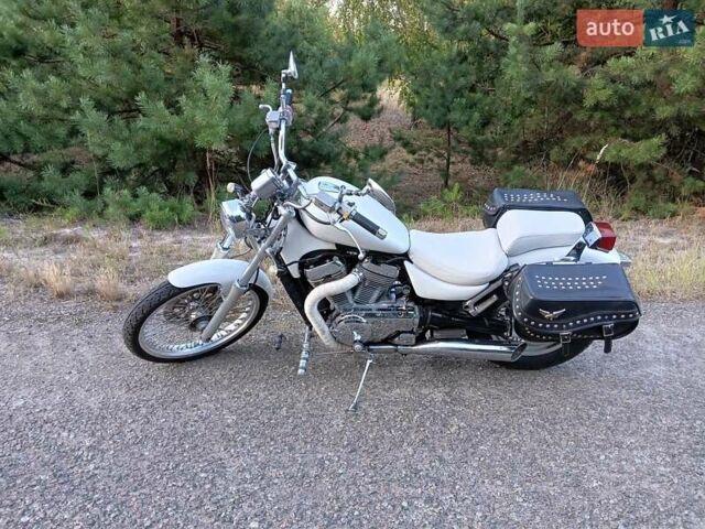 Белый Сузуки Intruder 800, объемом двигателя 0.8 л и пробегом 61 тыс. км за 3600 $, фото 8 на Automoto.ua