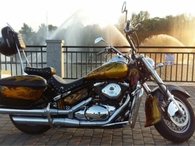 Сузуки Intruder 800 2002 в Виннице на Automoto.ua Сузуки Intruder 800, объемом двигателя 0.8 л и пробегом 0 тыс. км за 4800 $, фото 2 на Automoto.ua