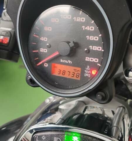 Чорний Сузукі Intruder M800, об'ємом двигуна 0.81 л та пробігом 38 тис. км за 5700 $, фото 2 на Automoto.ua