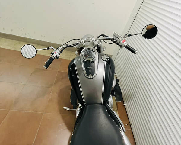 Черный Сузуки Intruder M 1800R, объемом двигателя 1.8 л и пробегом 46 тыс. км за 9100 $, фото 34 на Automoto.ua