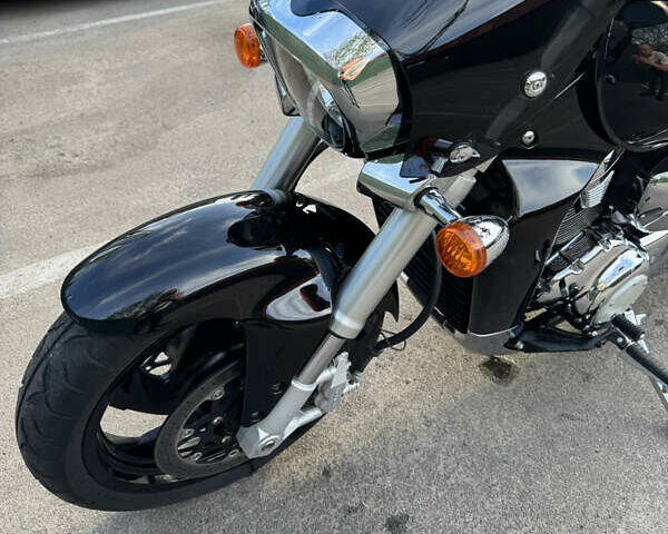 Сузуки Intruder M 1800R, объемом двигателя 0 л и пробегом 2 тыс. км за 18000 $, фото 13 на Automoto.ua