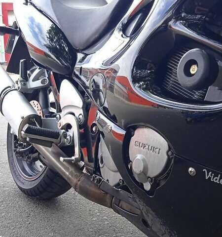 Черный Сузуки Katana 1000, объемом двигателя 0 л и пробегом 22 тыс. км за 2700 $, фото 2 на Automoto.ua