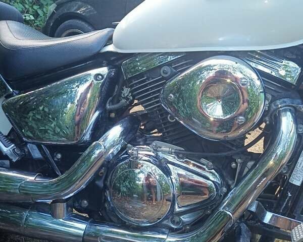 Белый Сузуки Marauder 800, объемом двигателя 0.8 л и пробегом 1 тыс. км за 3700 $, фото 8 на Automoto.ua