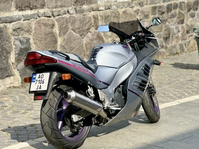 Сузукі RF 600R, об'ємом двигуна 0.6 л та пробігом 0 тис. км за 3500 $, фото 5 на Automoto.ua