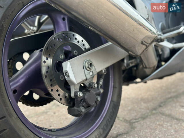 Серый Сузуки RF 600R, объемом двигателя 0.6 л и пробегом 55 тыс. км за 2950 $, фото 15 на Automoto.ua