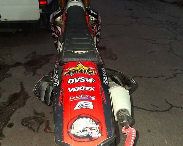 Сузуки RM 250Z, объемом двигателя 0 л и пробегом 505 тыс. км за 3400 $, фото 7 на Automoto.ua