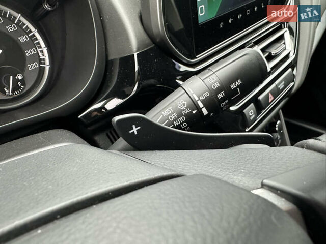 Красный Сузуки S-Cross, объемом двигателя 1.37 л и пробегом 19 тыс. км за 23999 $, фото 37 на Automoto.ua