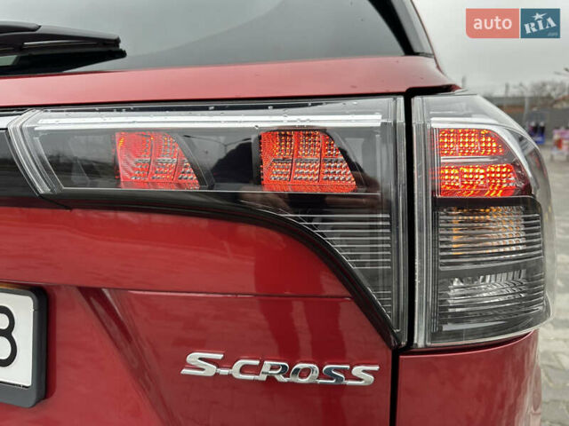 Красный Сузуки S-Cross, объемом двигателя 1.37 л и пробегом 19 тыс. км за 23999 $, фото 28 на Automoto.ua