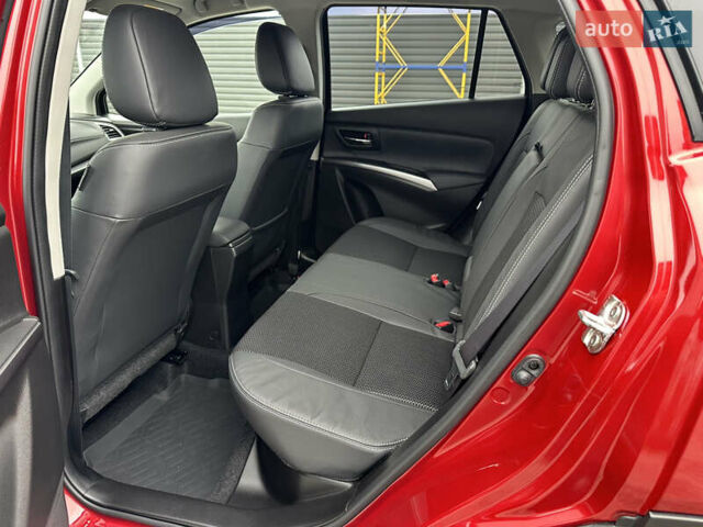 Красный Сузуки S-Cross, объемом двигателя 1.37 л и пробегом 19 тыс. км за 23999 $, фото 43 на Automoto.ua