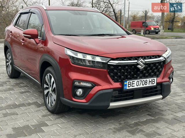 Красный Сузуки S-Cross, объемом двигателя 1.37 л и пробегом 19 тыс. км за 23999 $, фото 6 на Automoto.ua