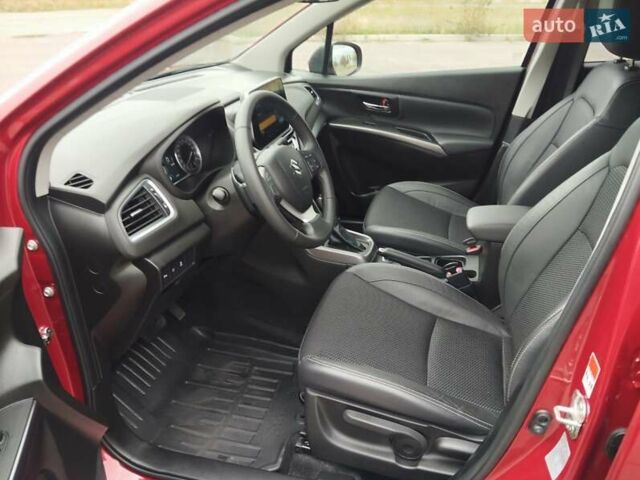 Червоний Сузукі S-Cross, об'ємом двигуна 1.37 л та пробігом 18 тис. км за 24700 $, фото 26 на Automoto.ua