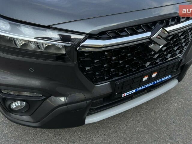 Сузуки S-Cross, объемом двигателя 1.37 л и пробегом 0 тыс. км за 27171 $, фото 29 на Automoto.ua