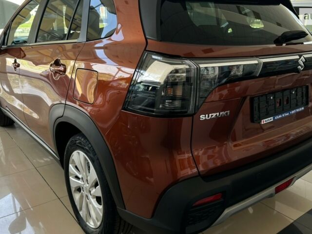 купить новое авто Сузуки S-Cross 2024 года от официального дилера Альфа-М Плюс Suzuki Сузуки фото