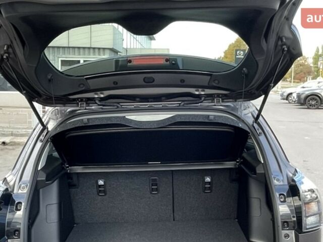 Сузуки S-Cross, объемом двигателя 1.37 л и пробегом 0 тыс. км за 27171 $, фото 73 на Automoto.ua