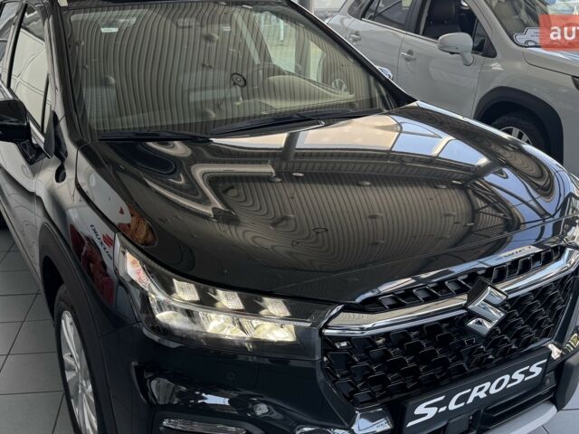 Сузуки S-Cross 2024 года купить новое авто Сузуки S-Cross 2024 года от официального дилера Автоцентр AUTO.RIA Сузуки фото