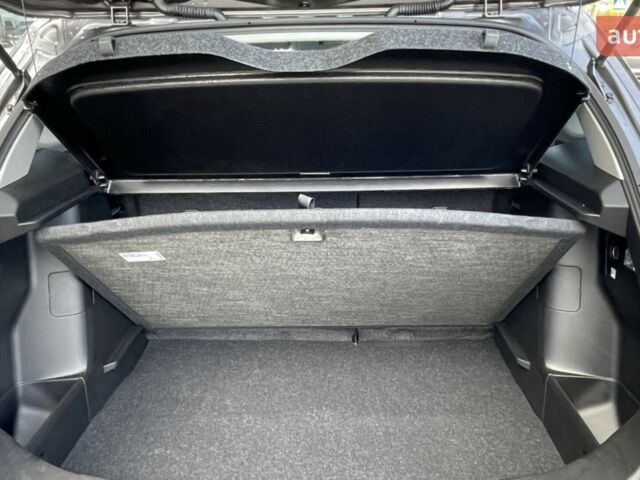 Сузуки S-Cross, объемом двигателя 1.37 л и пробегом 0 тыс. км за 27171 $, фото 71 на Automoto.ua