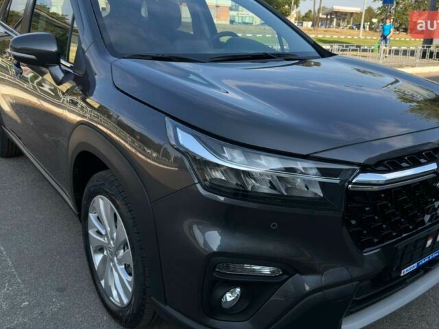 Сузуки S-Cross, объемом двигателя 1.37 л и пробегом 0 тыс. км за 27171 $, фото 3 на Automoto.ua