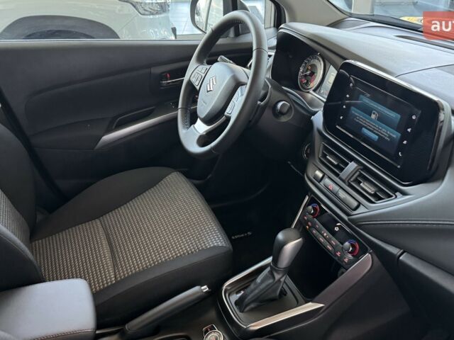 Сузуки S-Cross 2024 года купить новое авто Сузуки S-Cross 2024 года от официального дилера Автоцентр AUTO.RIA Сузуки фото