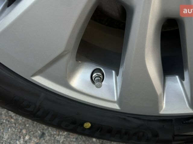 Сузуки S-Cross, объемом двигателя 1.37 л и пробегом 0 тыс. км за 27171 $, фото 25 на Automoto.ua