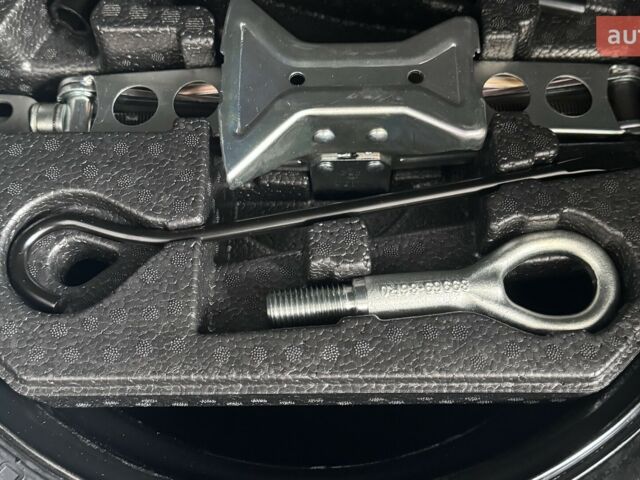 Сузуки S-Cross, объемом двигателя 1.37 л и пробегом 0 тыс. км за 29203 $, фото 18 на Automoto.ua