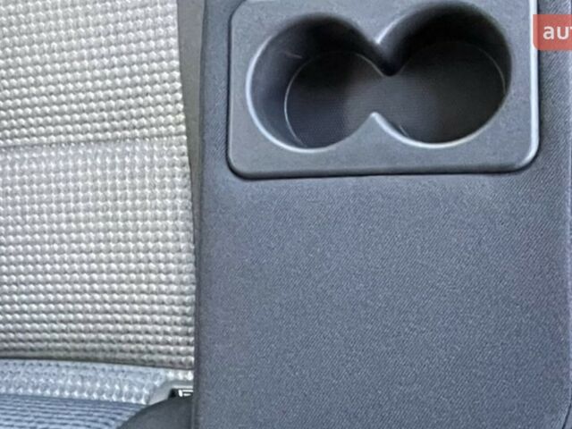 Сузуки S-Cross, объемом двигателя 1.37 л и пробегом 0 тыс. км за 27171 $, фото 66 на Automoto.ua