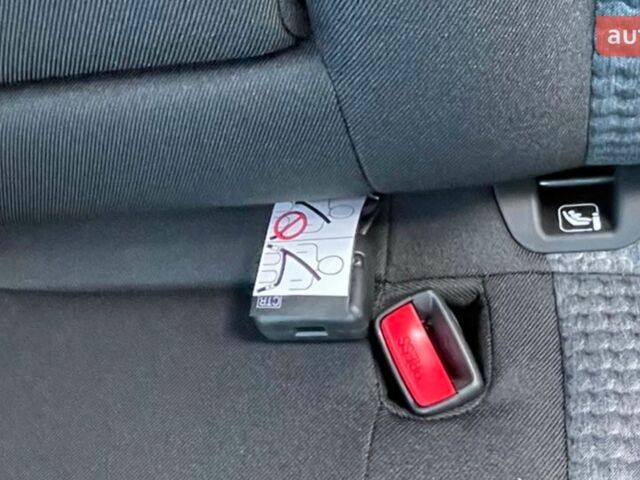 Сузуки S-Cross, объемом двигателя 1.37 л и пробегом 0 тыс. км за 27171 $, фото 64 на Automoto.ua