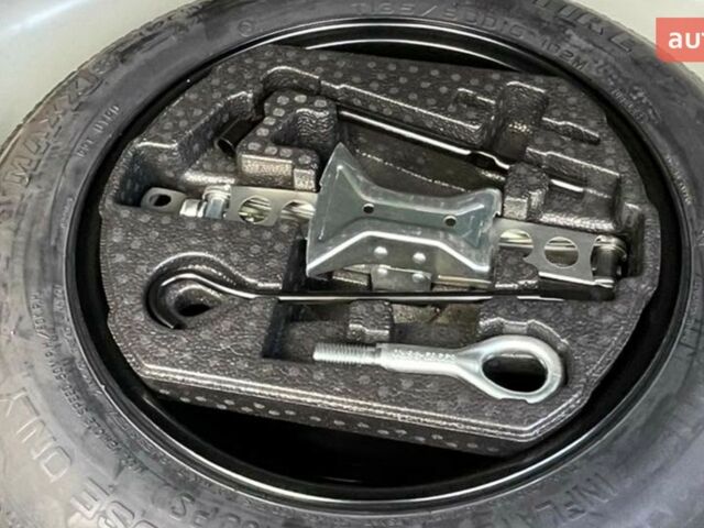 Сузуки S-Cross, объемом двигателя 1.37 л и пробегом 0 тыс. км за 27171 $, фото 74 на Automoto.ua