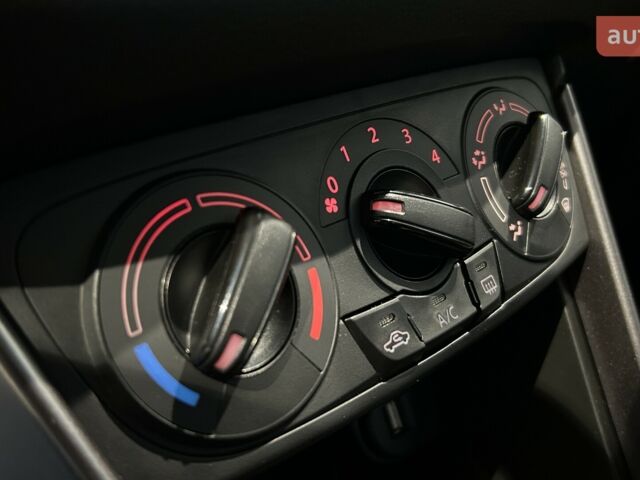 Сузукі S-Cross, об'ємом двигуна 1.37 л та пробігом 0 тис. км за 23238 $, фото 15 на Automoto.ua