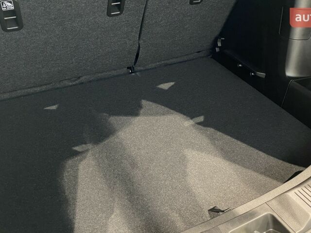 Сузуки S-Cross, объемом двигателя 1.37 л и пробегом 0 тыс. км за 24679 $, фото 23 на Automoto.ua