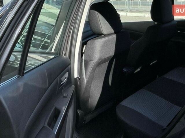 купити нове авто Сузукі S-Cross 2025 року від офіційного дилера Альфа-М Плюс Suzuki Сузукі фото