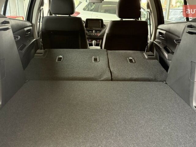 Сузуки S-Cross, объемом двигателя 1.37 л и пробегом 0 тыс. км за 27307 $, фото 19 на Automoto.ua