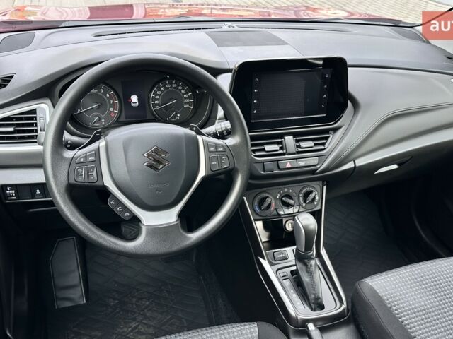 Сузуки S-Cross, объемом двигателя 1.37 л и пробегом 0 тыс. км за 25513 $, фото 58 на Automoto.ua