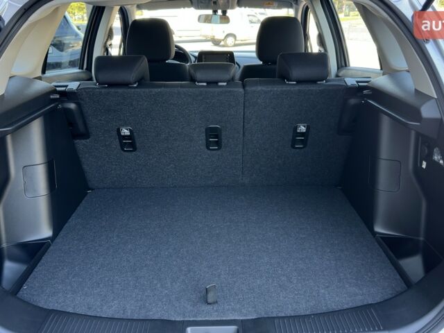 Сузуки S-Cross, объемом двигателя 1.37 л и пробегом 0 тыс. км за 24708 $, фото 38 на Automoto.ua