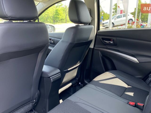 купить новое авто Сузуки S-Cross 2025 года от официального дилера Автоцентр AUTO.RIA Сузуки фото