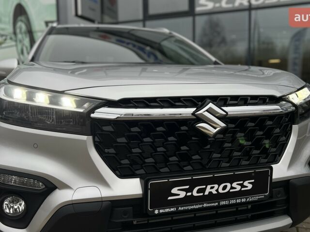 Сузуки S-Cross, объемом двигателя 1.37 л и пробегом 0 тыс. км за 27309 $, фото 3 на Automoto.ua
