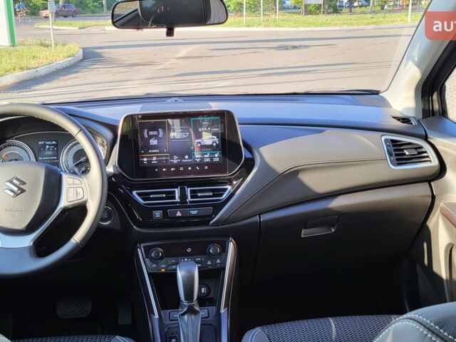 Сузуки S-Cross, объемом двигателя 1.37 л и пробегом 0 тыс. км за 27787 $, фото 17 на Automoto.ua