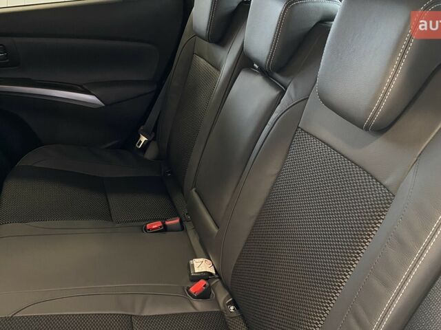 Сузуки S-Cross, объемом двигателя 1.37 л и пробегом 0 тыс. км за 28952 $, фото 18 на Automoto.ua