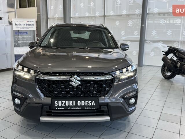 Сузуки S-Cross, объемом двигателя 1.37 л и пробегом 0 тыс. км за 27945 $, фото 3 на Automoto.ua