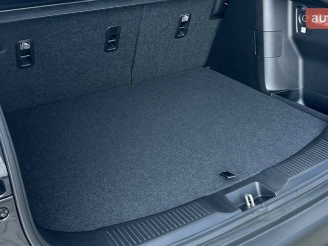 Сузуки S-Cross 2025 в Луцке на Automoto.ua Сузуки S-Cross, объемом двигателя 1.37 л и пробегом 0 тыс. км за 25145 $, фото 20 на Automoto.ua